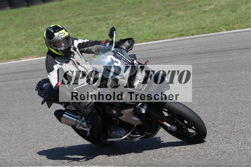 Archiv-2022/57 29.08.2022 Plüss Moto Sport ADR/Einsteiger/3
